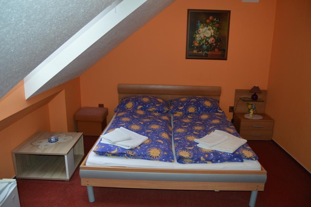 Hotel Paradise Ostrava Eksteriør bilde