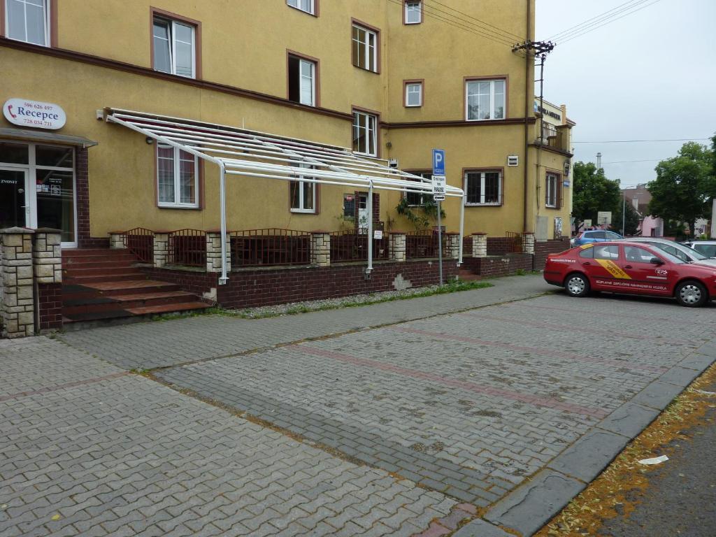Hotel Paradise Ostrava Eksteriør bilde
